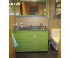 APARTAMENTO, 80 M2, SALÓN, COCINA, 2 HAB., 2 BAÑOS, TRASTERO, 2 P.GARAJE. MUCHAS MEJORAS. EXTERIOR.