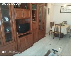 SE VENDE PISO CON EXCELENTES VISTAS AMUEBLADO Y EQUIPADO. 3 HAB., SALÓN, COCINA Y BAÑO.