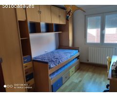 SE VENDE CHALET ADOSADO EN VALENCIA DE DON JUAN, AMUEBLADO, COCINA, SALÓN, 3 HAB, 2 BAÑOS, PATIO.