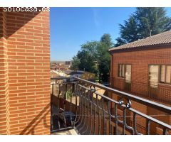 SE VENDE PISO NUEVO, 90 M2, COCINA, SALÓN, 3 HAB., 2 BAÑOS, DESPENSA, TRASTERO Y PLAZA GARAJE.