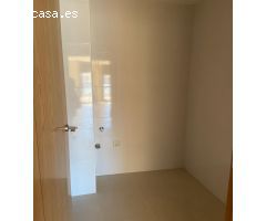 SE VENDE PISO NUEVO, 90 M2, COCINA, SALÓN, 3 HAB., 2 BAÑOS, DESPENSA, TRASTERO Y PLAZA GARAJE.