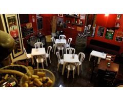 En traspaso Bar Restaurante , 100m2 con tarraza