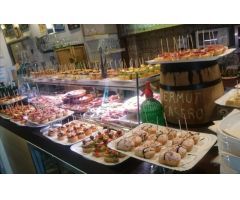 En traspaso Bar Restaurante , 100m2 con tarraza