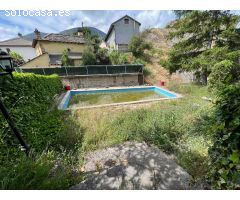 CASA CON JARDIN ,PISCINA Y TERRENO ANEJO CON MUCHAS POSIBILIDADES