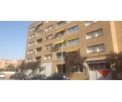 VIVIENDA FAMILIAR EN VENTA EN LA  ZONA  MAS SOLICITADA  DE HUESCA (OLIVOS)