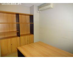 Local comercial en Alquiler en Mataró, Barcelona