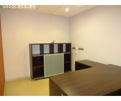 Local comercial en Alquiler en Mataró, Barcelona
