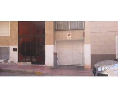 GARAJE CERRADO EN TORREVIEJA CENTRO