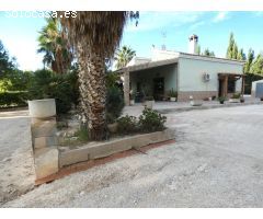 ++Chalet en Las Torres de Cotillas: Un Refugio Rural Adaptado a tus Necesidades++