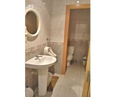 Local comercial en Alquiler en Zaragoza, Zaragoza