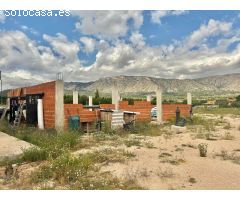 Chalet en Venta en Salinas de Añana, Alicante