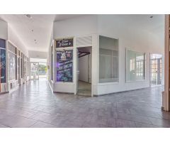 Local comercial en Venta en Playa Paraiso, Santa Cruz de Tenerife