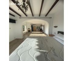 Chalet en Venta en Caserío El Campello, Alicante