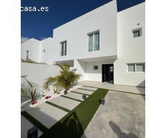 Chalet en Venta en Corralejo, Las Palmas