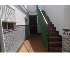 Casa de Pueblo en Venta en Arroyomolinos de León, Huelva