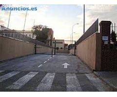 Garaje en Alquiler en Los Sevillanos, Sevilla