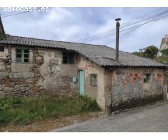 CASA DE PIEDRA PARA RESTAURAR CON FINCA