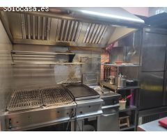 SE TRASPASA CAFETERIA-RESTAURANTE EN SANTIAGO