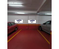 PLAZA DE GARAJE CENTRICA EN SANTIAGO