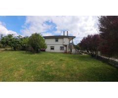 CASA EN VENTA EN LA ZONA DE O PINO