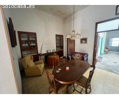 Casa de Pueblo en Venta en Callosa dEn Sarria, Alicante