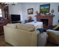 SE VENTE ESTUPENDO CHALÉ EN EL SANTISCAL