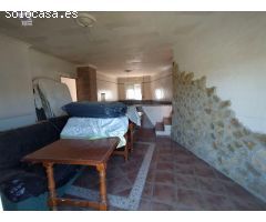 SE VENDE CASA INDEPENDIENTE EN CASCO ANTIGUO
