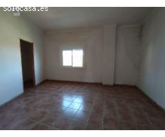 SE VENDE CASA INDEPENDIENTE EN CASCO ANTIGUO