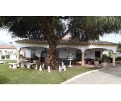 VENTA DE DOS CHALET EN UNA MISMA PARCELA EN EL SANTISCAL