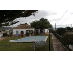 VENTA DE DOS CHALET EN UNA MISMA PARCELA EN EL SANTISCAL