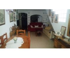VENTA DE CASA INDEPENDIENTE EN BARRIADA LA PEDROSA