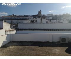 CASA Y GARAjE EN ARCOS DE LA FRONTERA, ZONA CASCO ANTIGUO