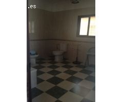 CASERÍO CON TERRENO EN EL CHARCÓN
