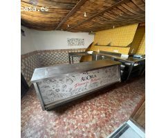 SE VENDE O SE ALQUILA BAR - RESTAURANTE EN ZONA CENTRO DE ARCOS