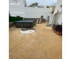 SE VENDE CASA EN ZONA FUENTE DEL RÍO