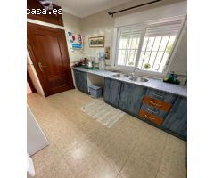 SE VENDE CASA EN ZONA FUENTE DEL RÍO