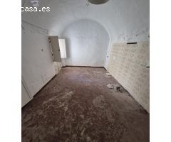 SE VENDE CASA PARA REFORMAR EN ZONA DEL CASCO ANTIGUO