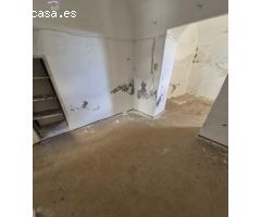 SE VENDE CASA PARA REFORMAR EN ZONA DEL CASCO ANTIGUO