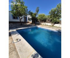 SE VENDE CASA DE CAMPO EN ZONA DE LA SIERPE
