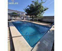 SE VENDE CASA DE CAMPO EN ZONA DE LA SIERPE