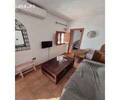 SE VENDE CASA EN PATIO DE VECINOS EN ZONA CASCO ANTIGUO