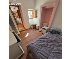 SE VENDE CASA EN PATIO DE VECINOS EN ZONA CASCO ANTIGUO