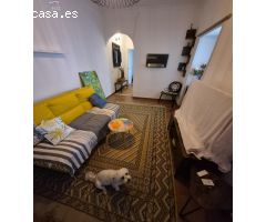 SE VENDE ESTUDIO EN PLANTA BAJA EN ZONA CERCANO A CENTRO