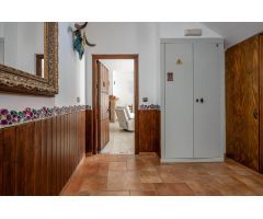 !!!OPORTUNIDAD INVERSORES¡¡¡¡. EDIFICIO EN GUEJAR SIERRA MAS SOLAR DE 159M2.