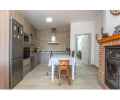 !!!OPORTUNIDAD INVERSORES¡¡¡¡. EDIFICIO EN GUEJAR SIERRA MAS SOLAR DE 159M2.