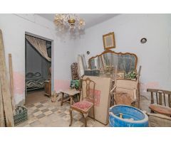 Casa con Encanto Histórico en el Centro de Otura