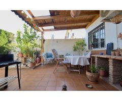 UNIFAMILIAR ADOSADA EN LOMALINDA, OGIJARES,  RESIDENCIAL PRIVADO CON PISCINA Y ZONAS COMUNES,