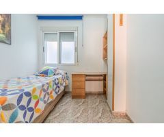 Apartamento en Venta en Torrevieja, Alicante