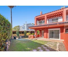 Exclusivo Chalet Pareado en Guadalmar a 300 Metros de la Playa
