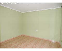 PISO CON BUENA UBICACIÓN EN AIELO